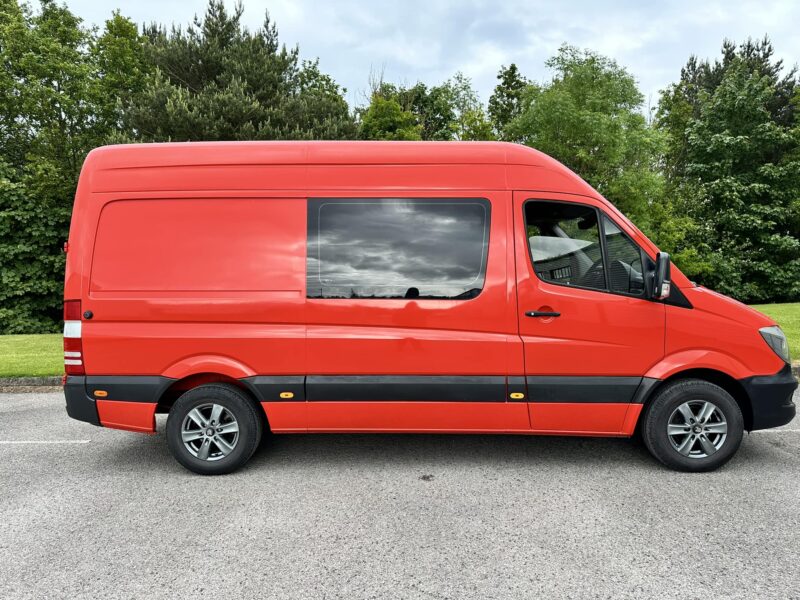 MERCEDES-BENZ SPRINTER 313 CDI