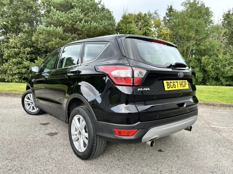 FORD KUGA ZETEC