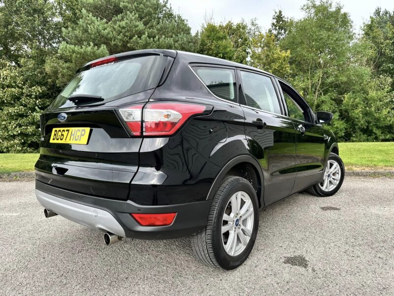 FORD KUGA ZETEC