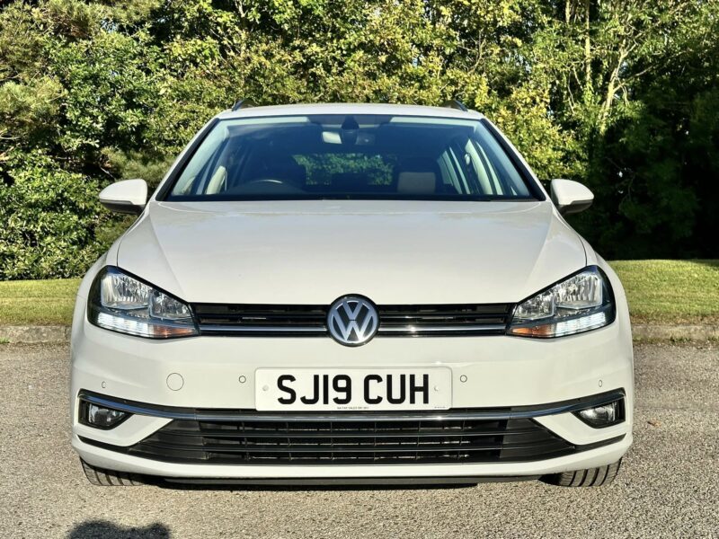 VOLKSWAGEN GOLF MATCH (CUH)