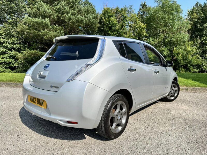 NISSAN LEAF 24KW