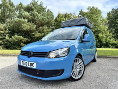 VOLKSWAGEN CADDY WITH ROOF TENT