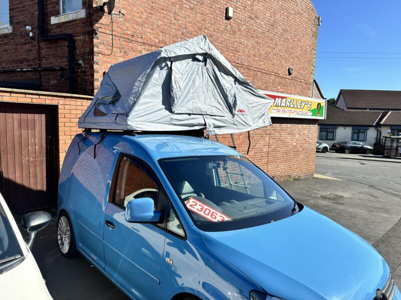 VOLKSWAGEN CADDY WITH ROOF TENT