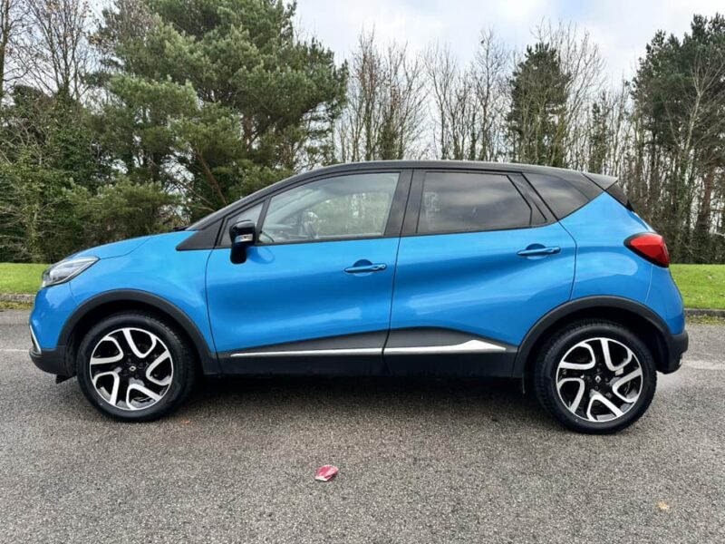 RENAULT CAPTUR NAV