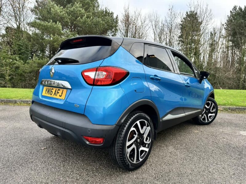 RENAULT CAPTUR NAV