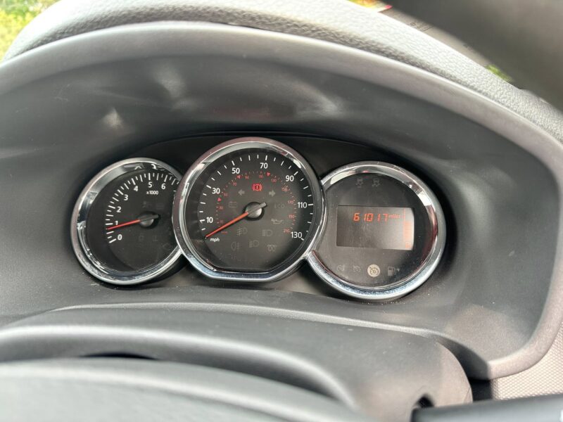 DACIA SANDERO AMBIANCE