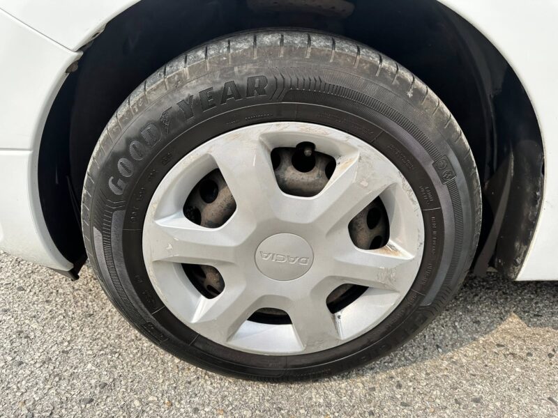DACIA SANDERO AMBIANCE