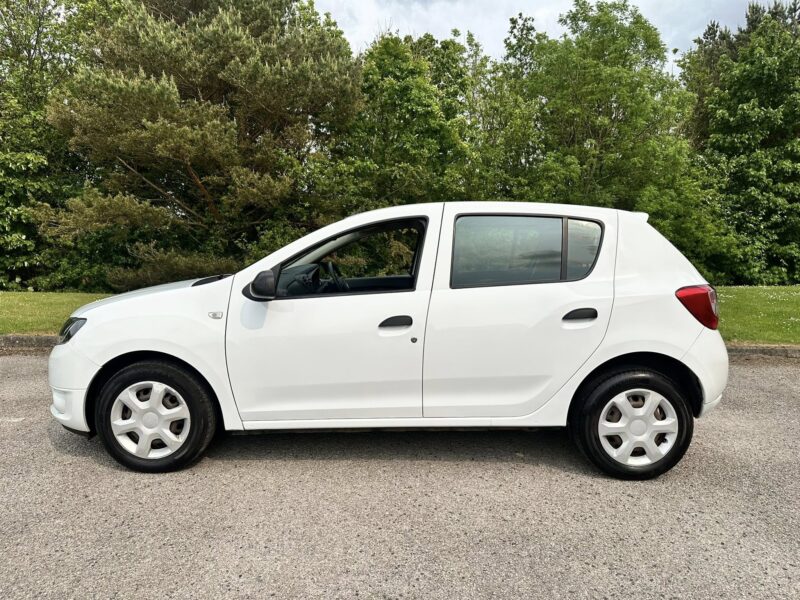 DACIA SANDERO AMBIANCE