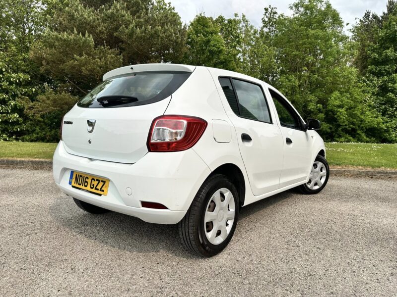 DACIA SANDERO AMBIANCE