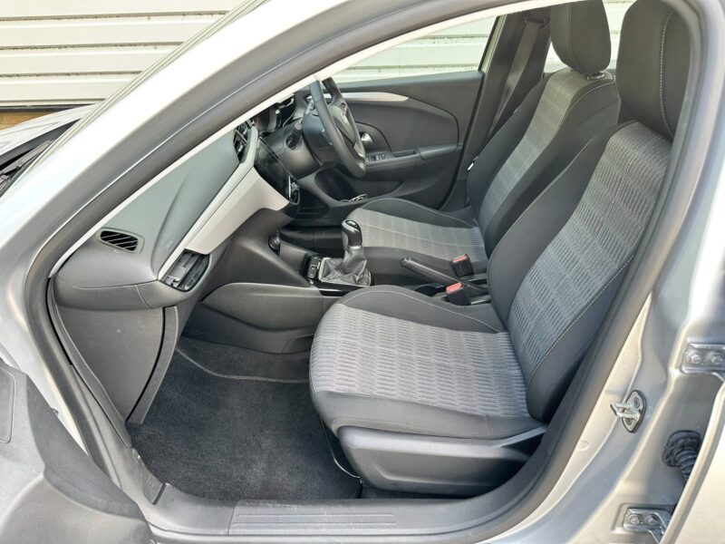 VAUXHALL CORSA DESIGN