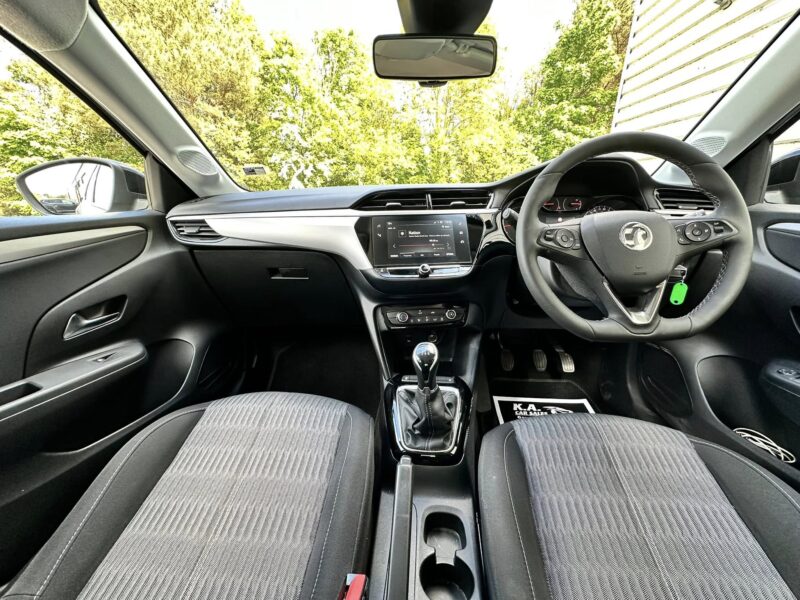 VAUXHALL CORSA DESIGN