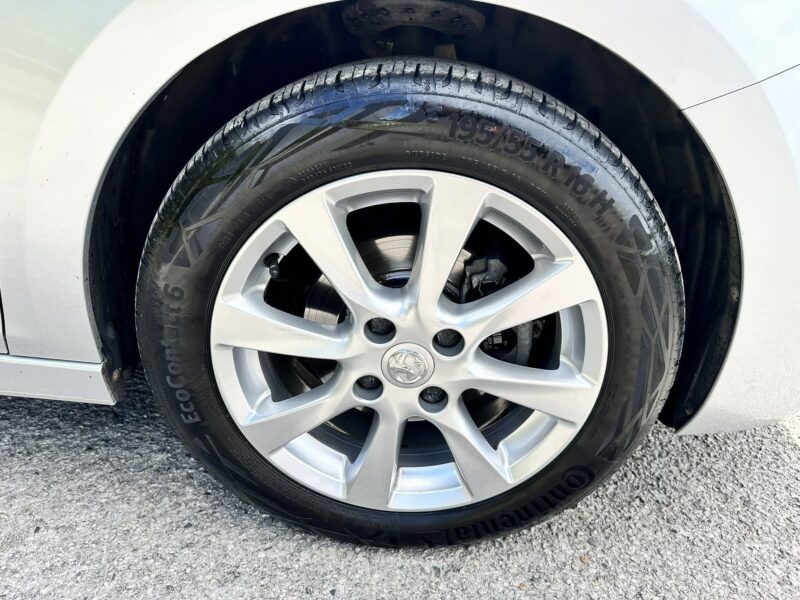 VAUXHALL CORSA DESIGN