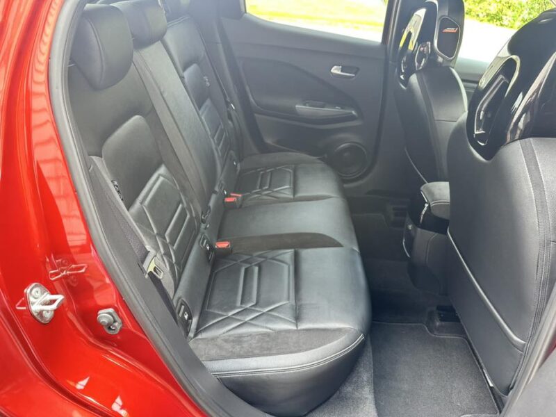 NISSAN JUKE TEKNA +