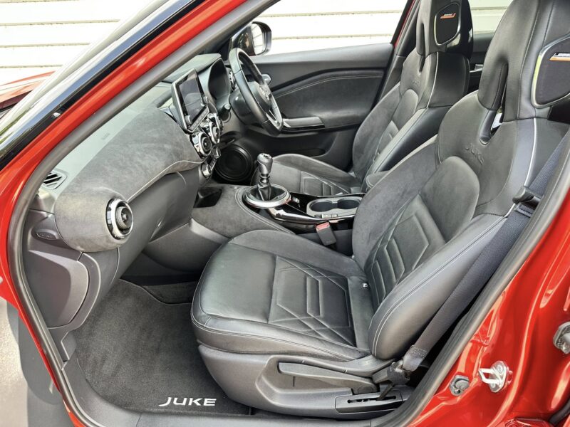 NISSAN JUKE TEKNA +