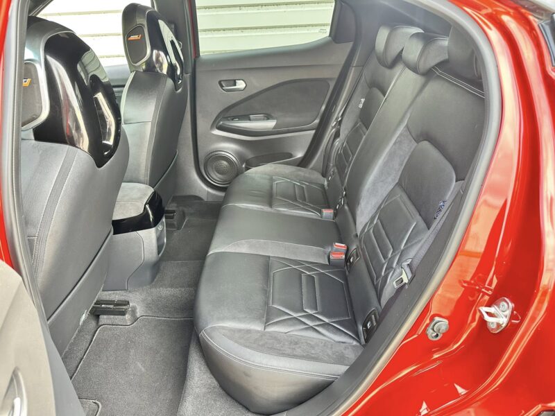 NISSAN JUKE TEKNA +