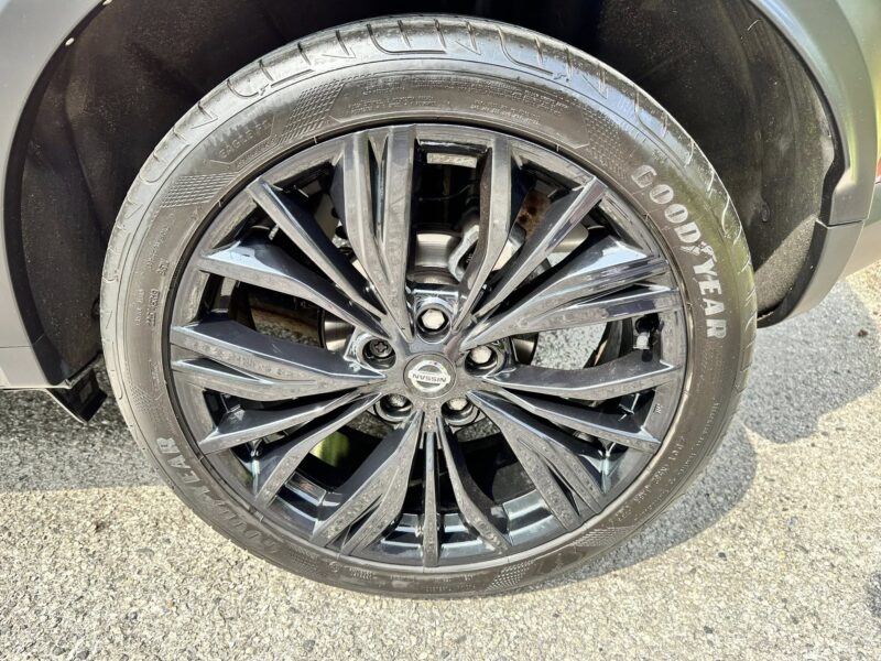 NISSAN JUKE TEKNA +