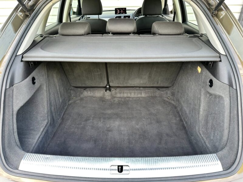 AUDI Q3 SE TDI