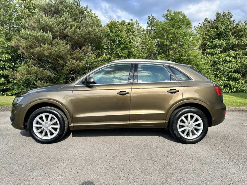 AUDI Q3 SE TDI
