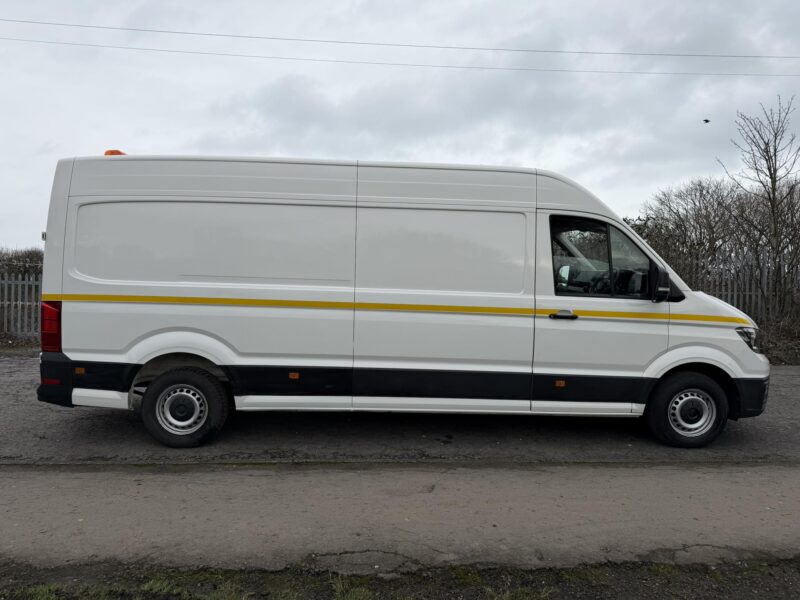 VOLKSWAGEN CRAFTER CR35 STARTLINE