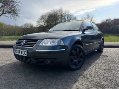VOLKSWAGEN PASSAT HIGHLINE