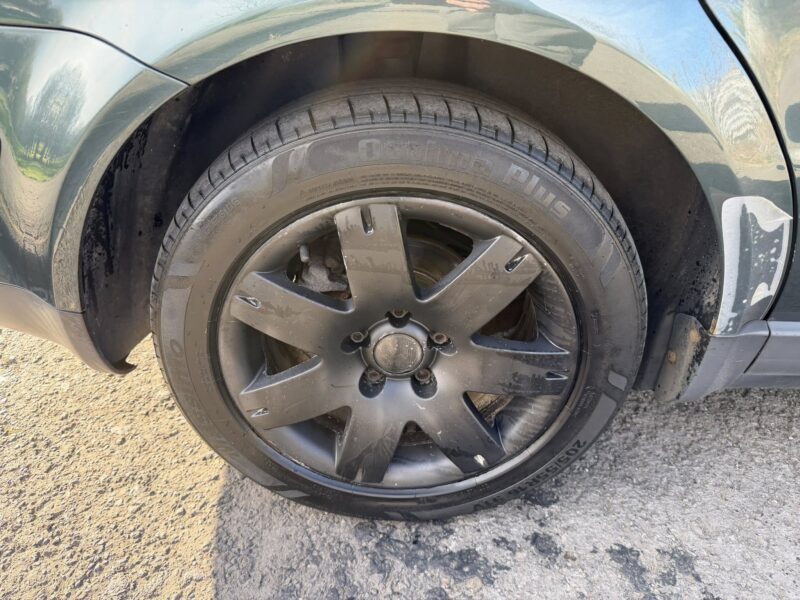 VOLKSWAGEN PASSAT HIGHLINE