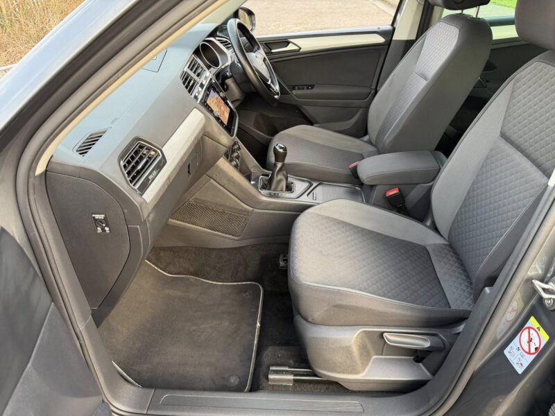 VOLKSWAGEN TIGUAN MATCH