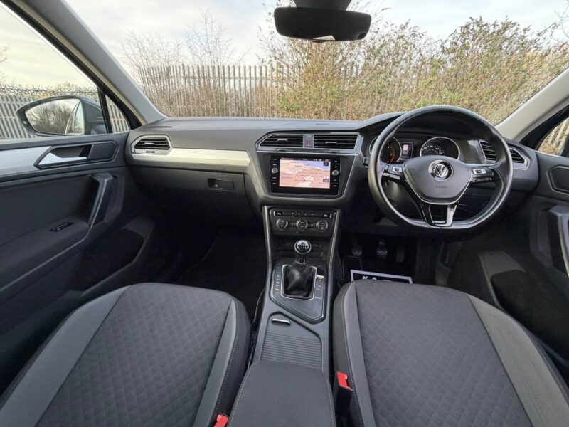 VOLKSWAGEN TIGUAN MATCH