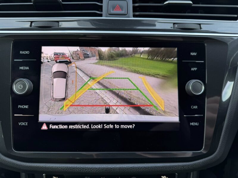 VOLKSWAGEN TIGUAN MATCH