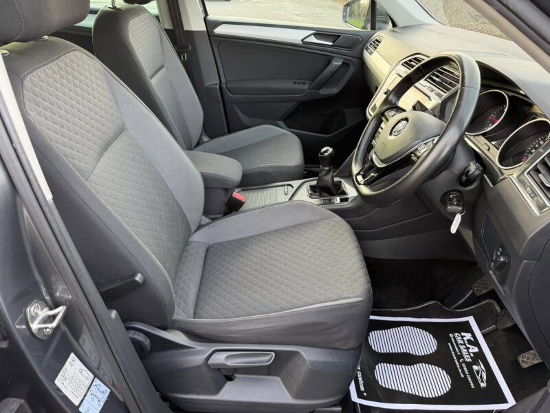 VOLKSWAGEN TIGUAN MATCH