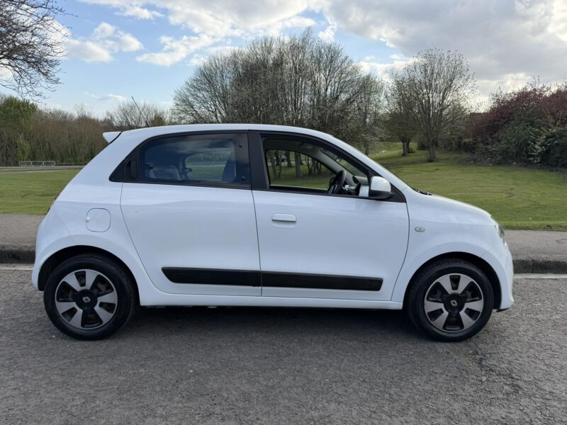 RENAULT TWINGO PLAY