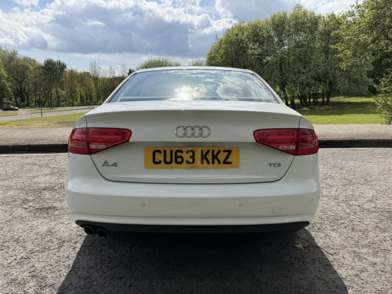 AUDI A4 SE TDI CVT
