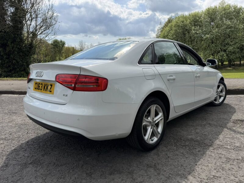 AUDI A4 SE TDI CVT