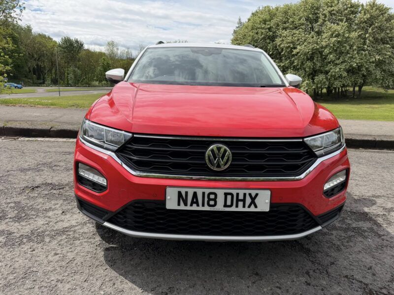 VOLKSWAGEN T-ROC DESIGN
